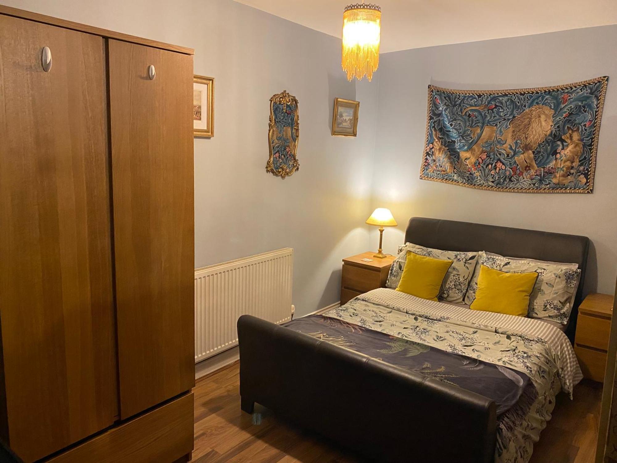 Quirky Town Centre Apartment With River Terrace Macclesfield Eksteriør billede